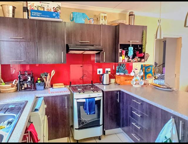 2 BEDROOM APARTMENT FOR SALE IN HONEYPARK